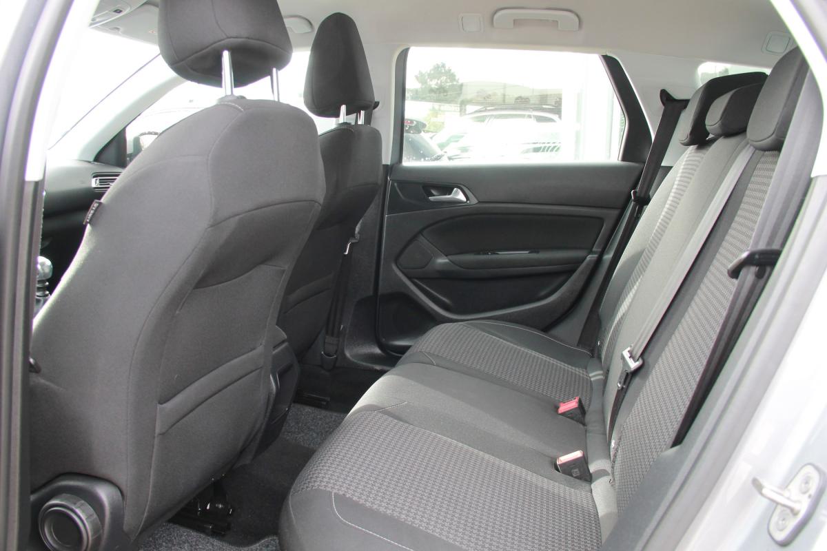 peugeot-308-sw-2018-diesel-1499cc