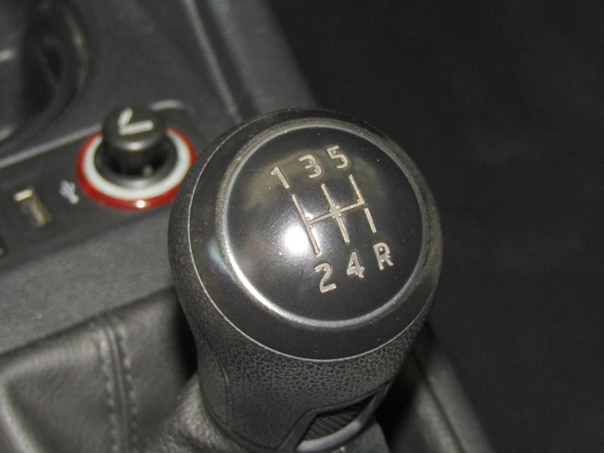volkswagen-up-2019-gasolina-999cc
