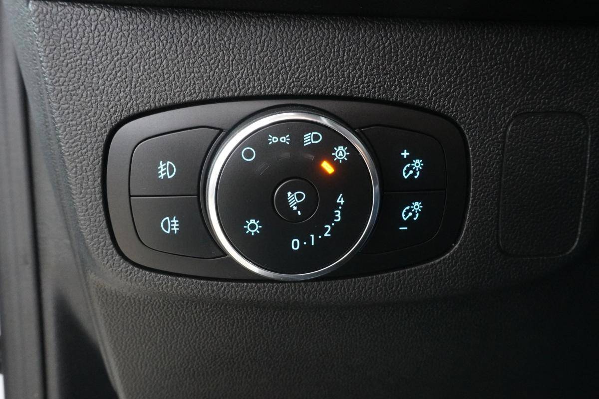 ford-focus-2023-gasolina-998cc