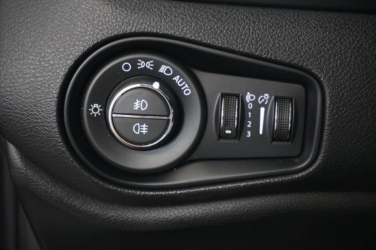 jeep-renegade-2022-diesel-1598cc
