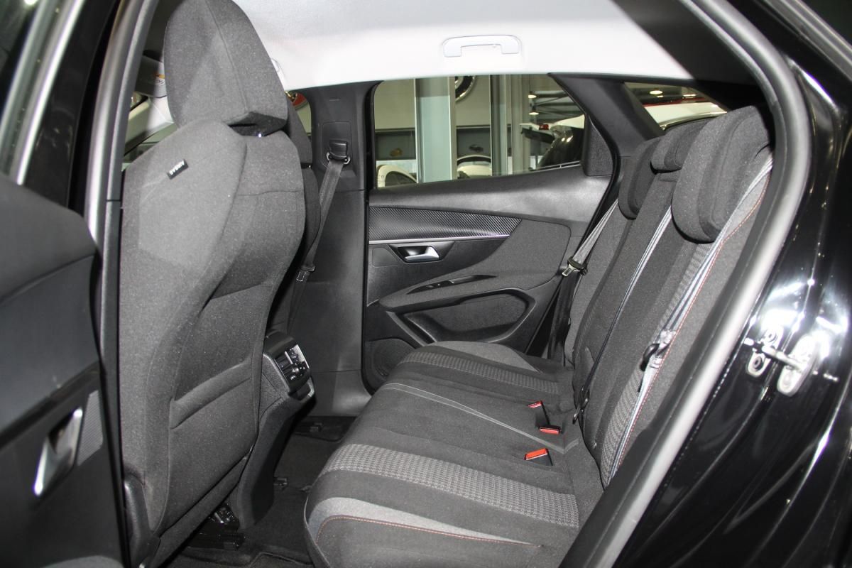 peugeot-3008-2021-diesel-1499cc