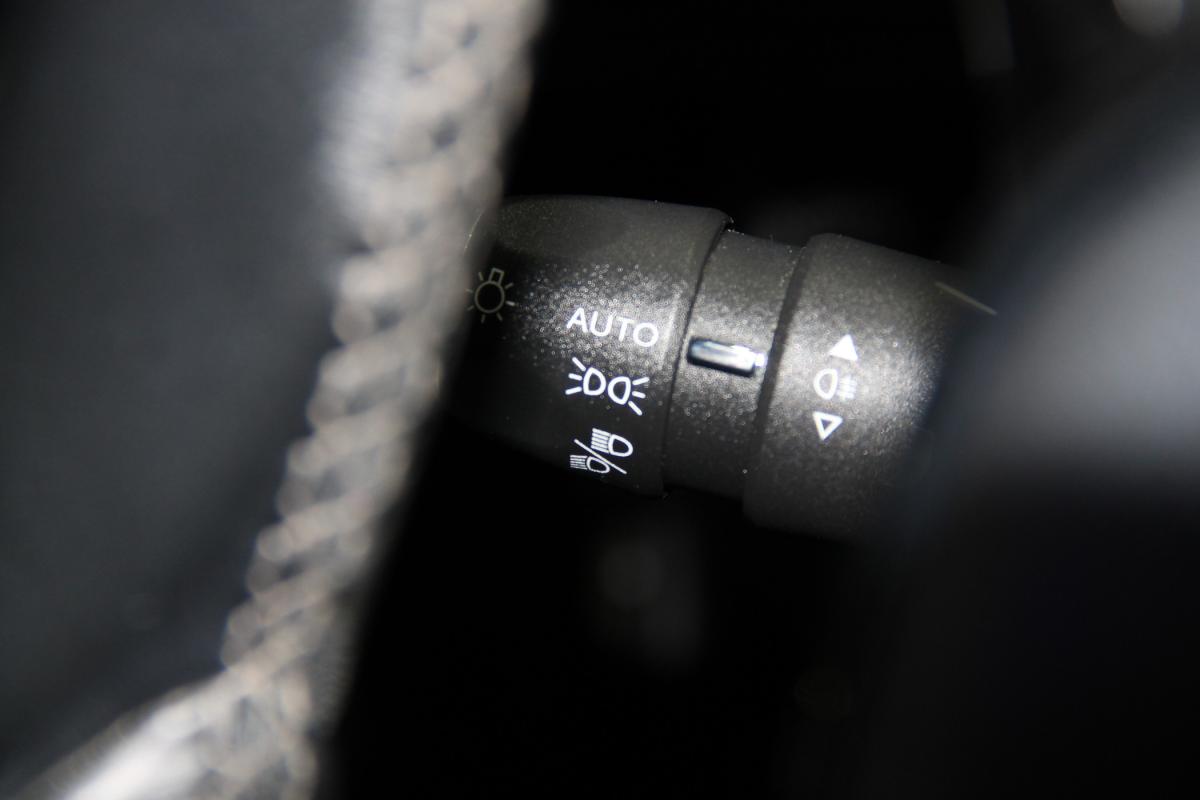 peugeot-3008-2021-diesel-1499cc