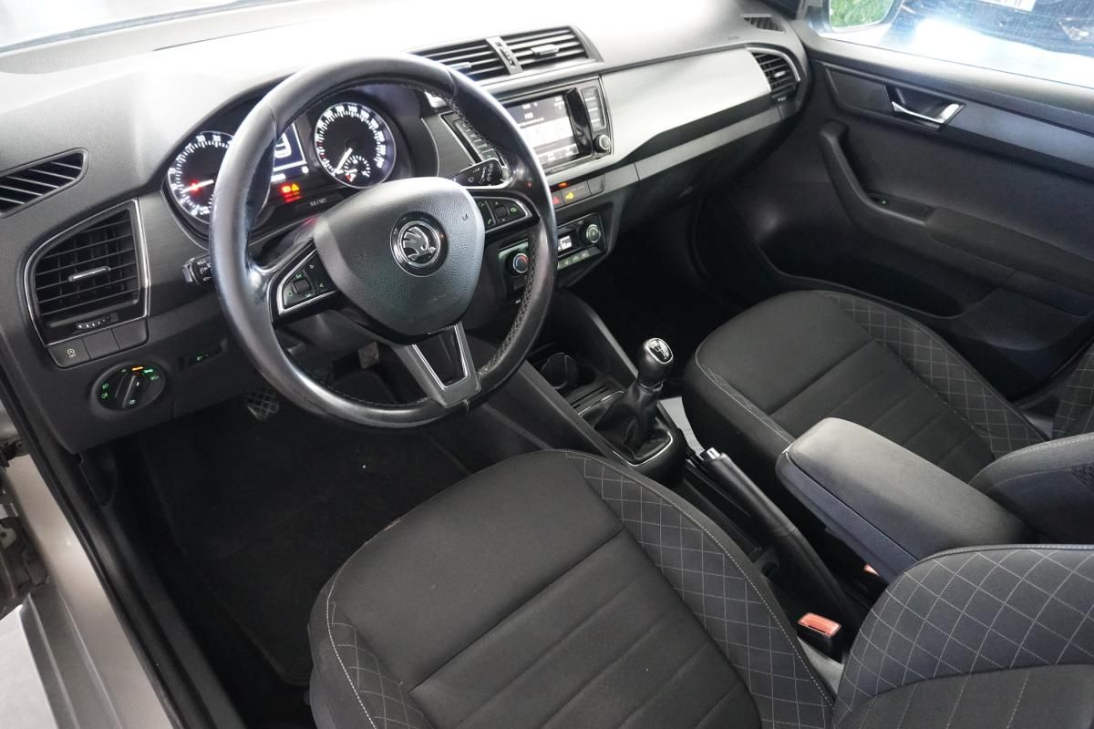 skoda-fabia-break-2015-diesel-1422cc
