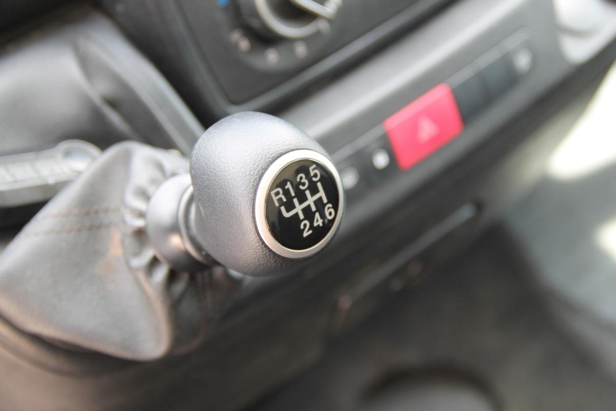 peugeot-boxer-2020-diesel-2179cc