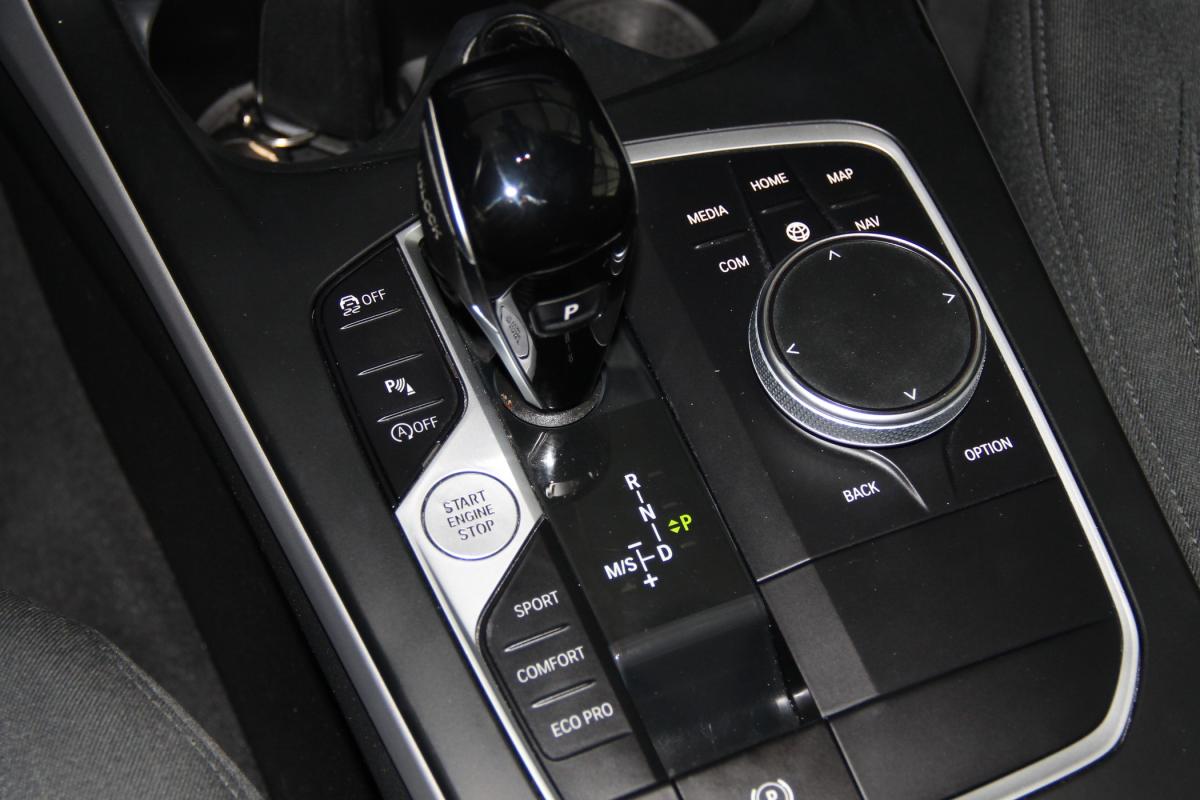 bmw-serie-1-2022-diesel-1496cc