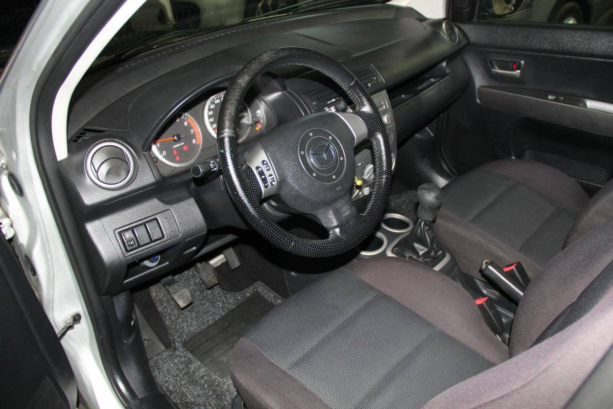mazda-2-2007-gasolina-1242cc