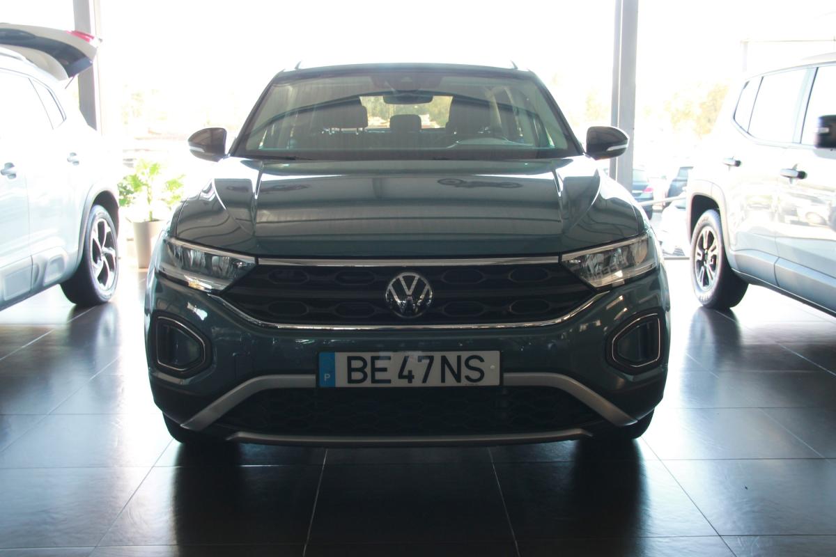 volkswagen-t-roc-2023-gasolina-999cc