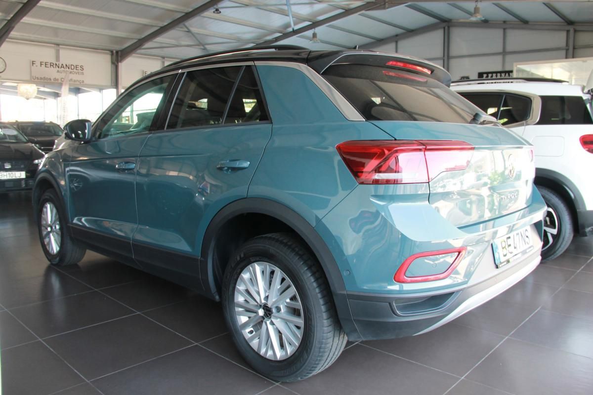 volkswagen-t-roc-2023-gasolina-999cc