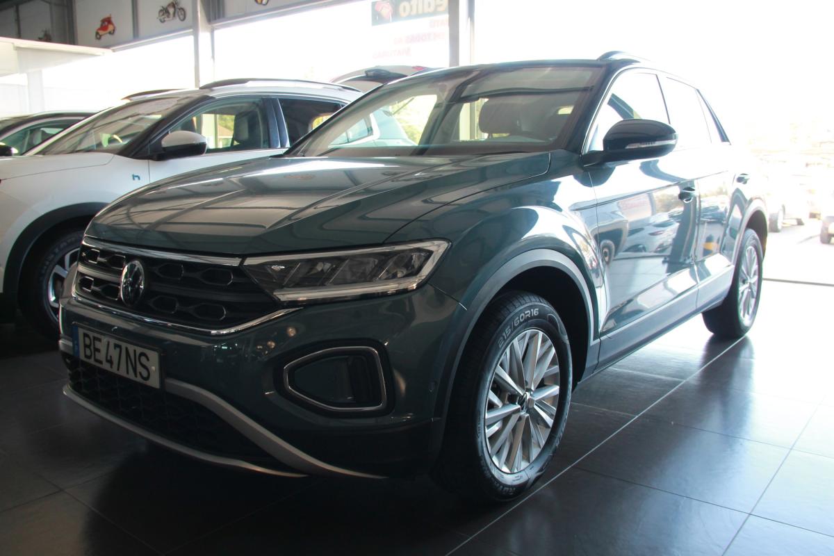 volkswagen-t-roc-2023-gasolina-999cc