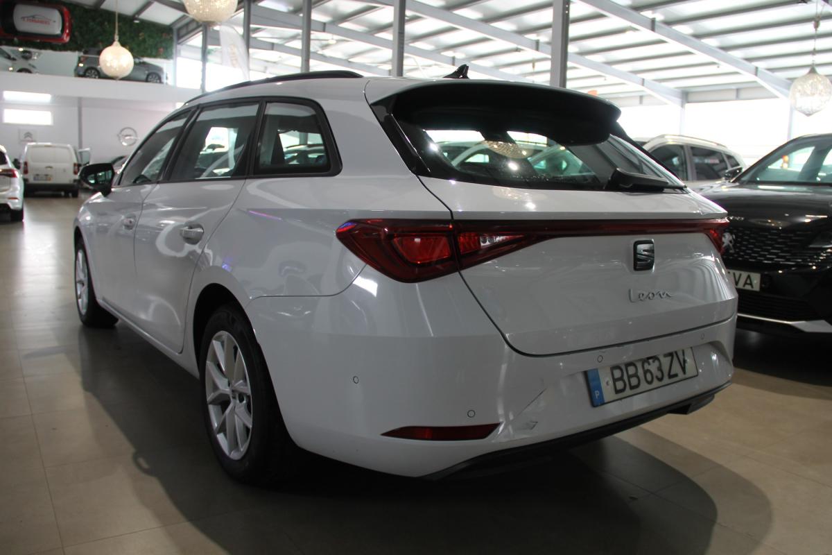 seat-leon-st-2023-diesel-1968cc
