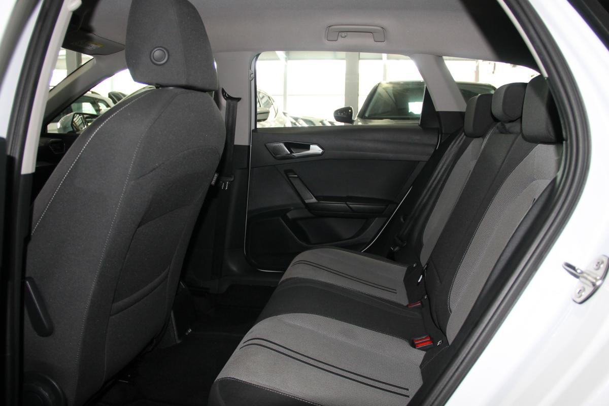 seat-leon-st-2023-diesel-1968cc