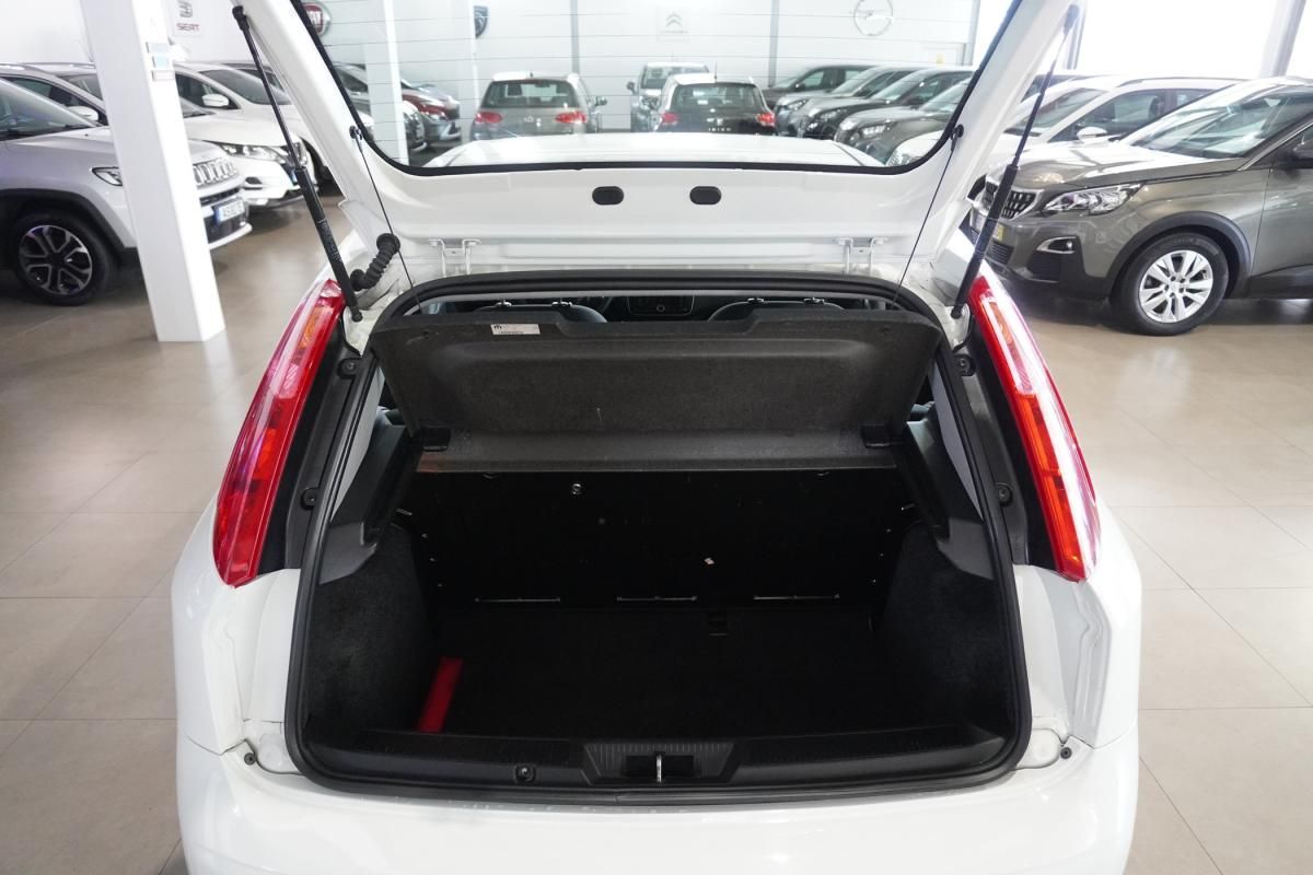 fiat-punto-2018-gasolina-1242cc