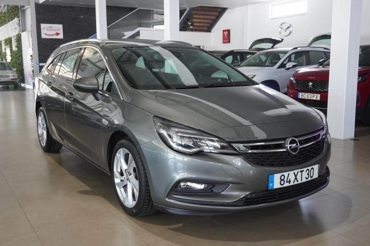 opel-astra-sport-tourer-2019-diesel-1598cc