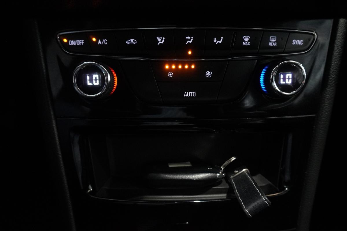 opel-astra-sport-tourer-2019-diesel-1598cc