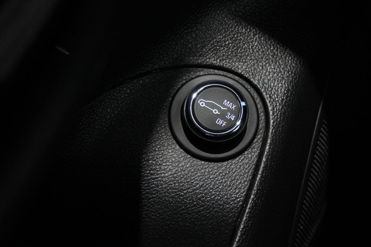 opel-astra-sport-tourer-2019-diesel-1598cc