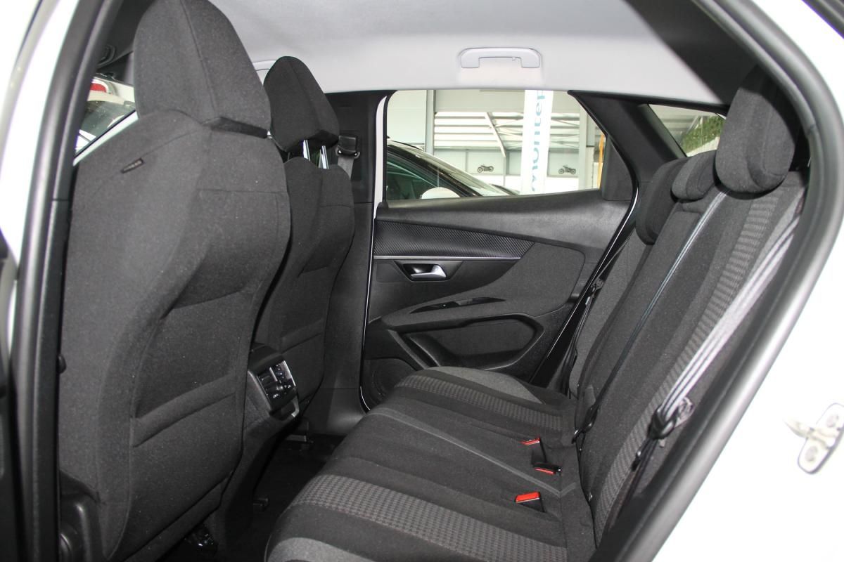 peugeot-3008-2021-diesel-1499cc