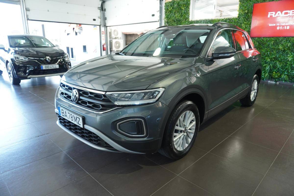 volkswagen-t-roc-2023-diesel-1968cc