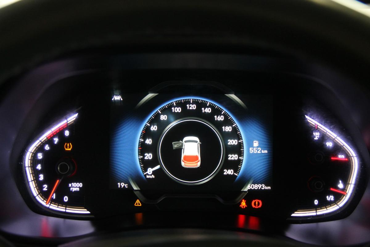 hyundai-i30-2023-gasolina-998cc
