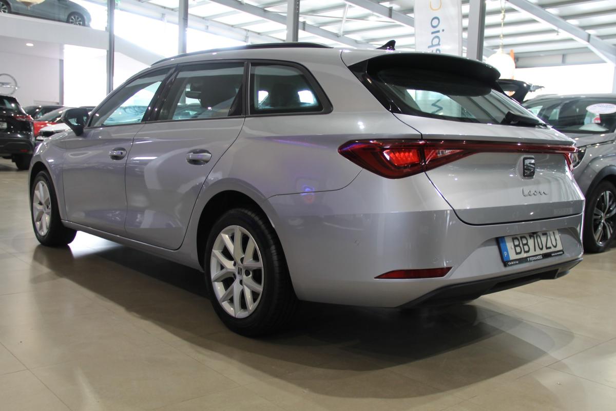 seat-leon-st-2023-diesel-1968cc