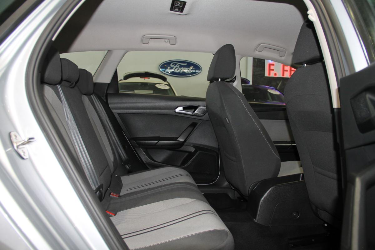 seat-leon-st-2023-diesel-1968cc