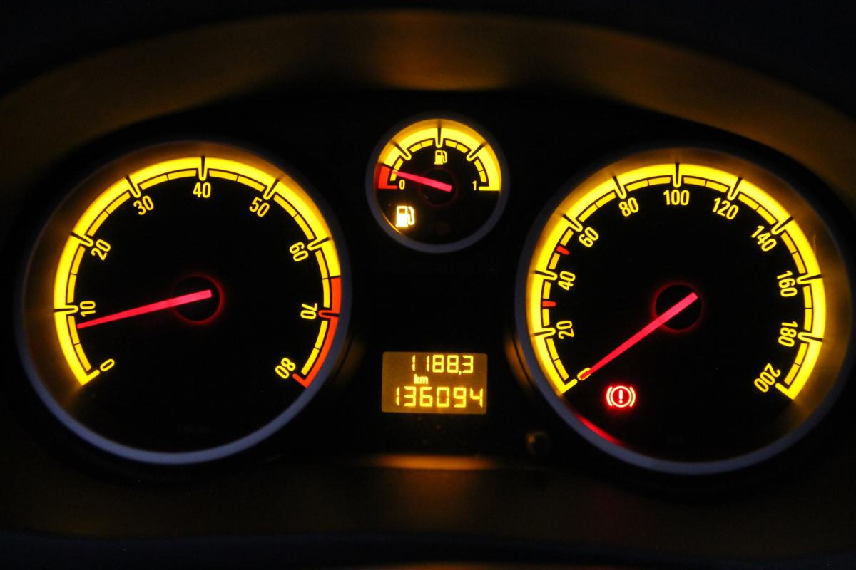 opel-corsa-2011-gasolina-1229cc