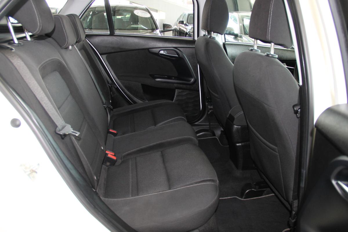 fiat-tipo-station-wagon-2018-diesel-1248cc