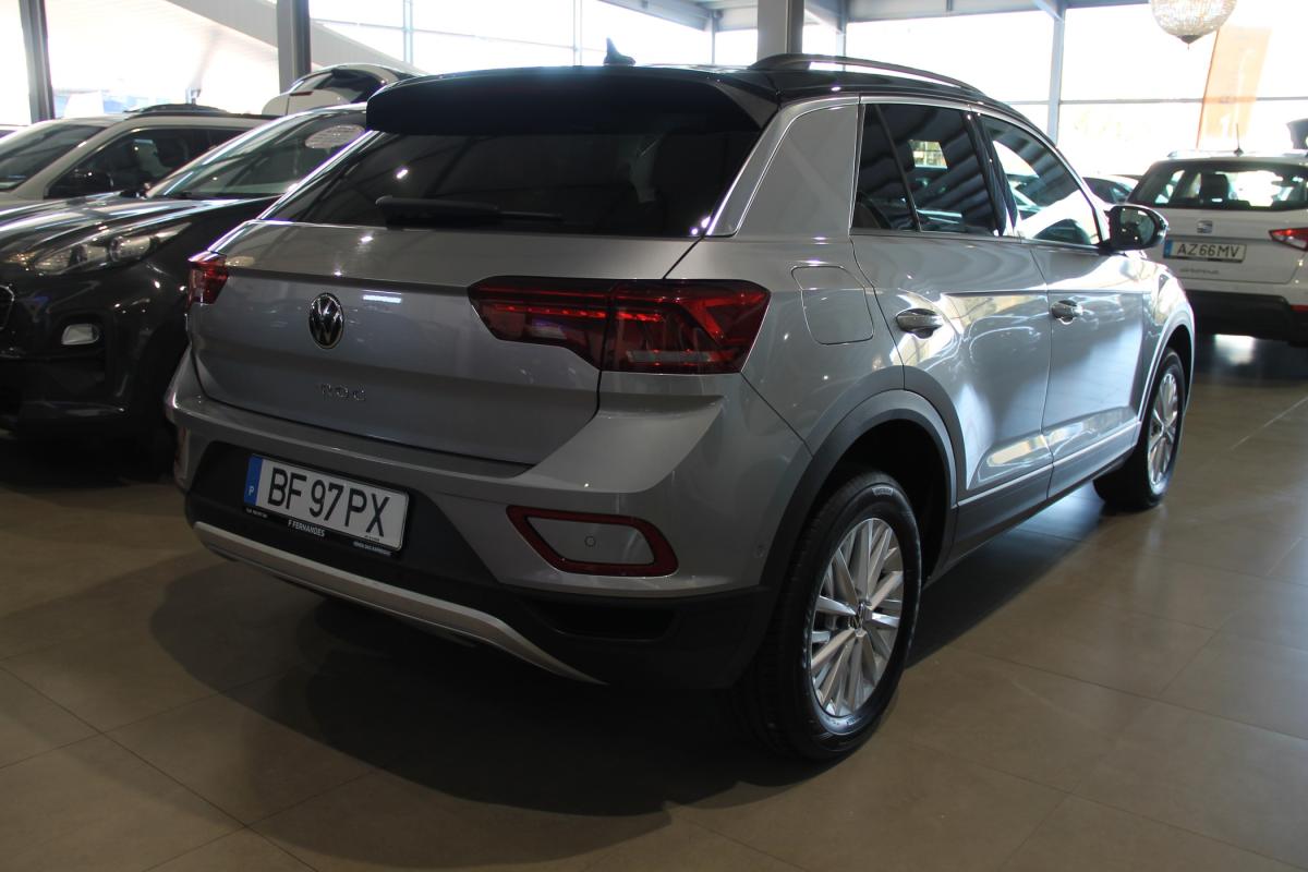 volkswagen-t-roc-2023-gasolina-999cc