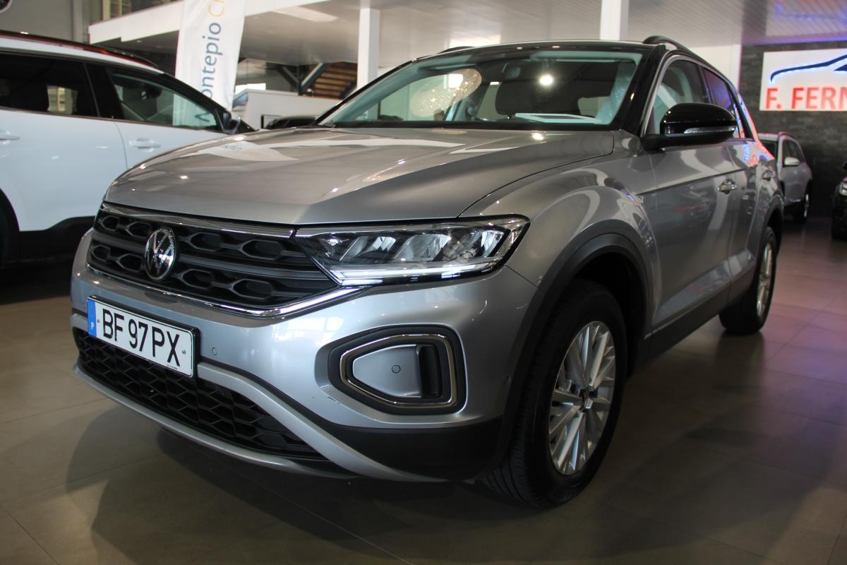 volkswagen-t-roc-2023-gasolina-999cc