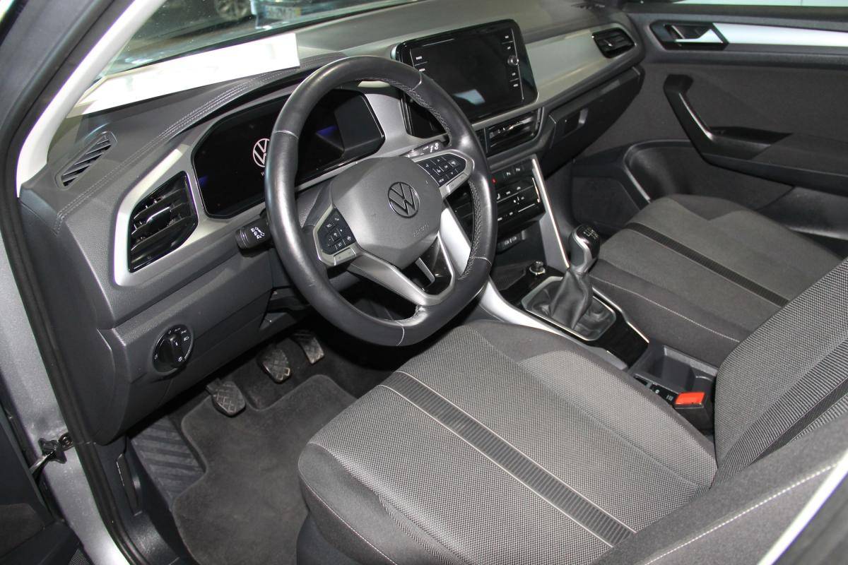 volkswagen-t-roc-2023-gasolina-999cc