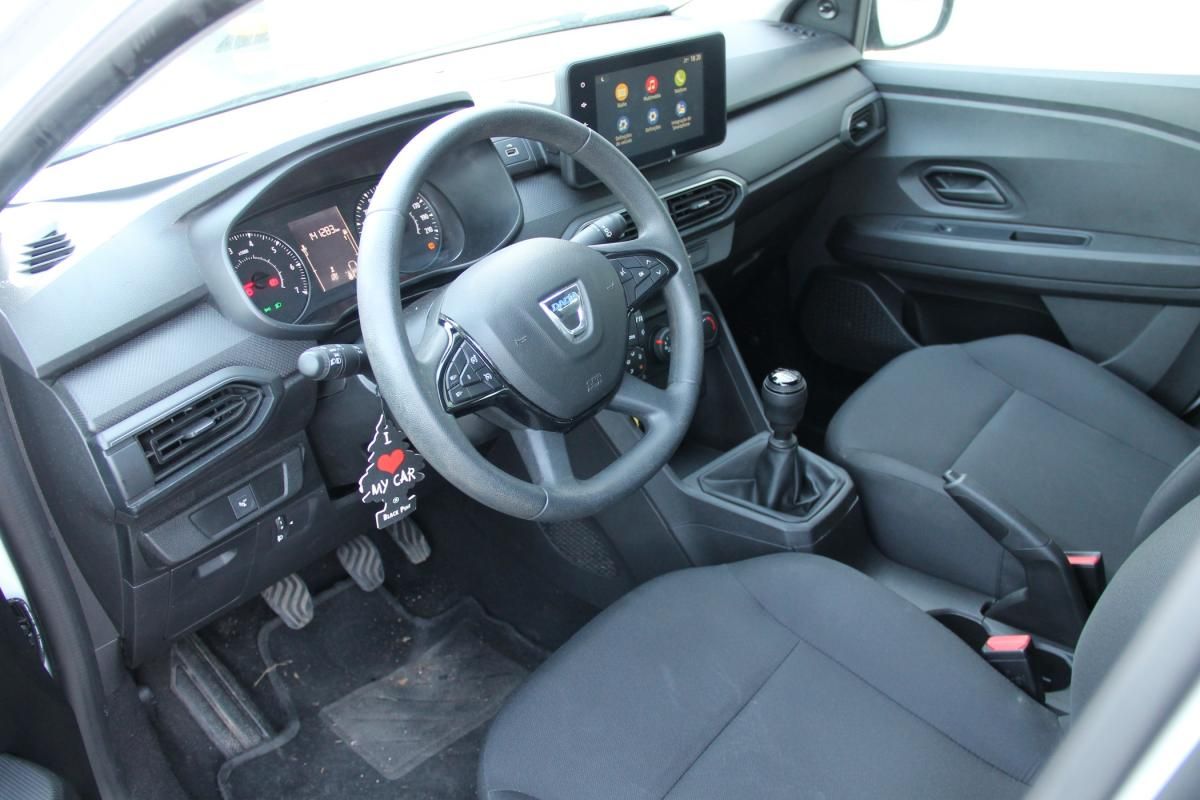 dacia-sandero-2022-gasolina-999cc