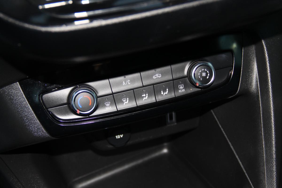opel-corsa-2023-gasolina-1199cc