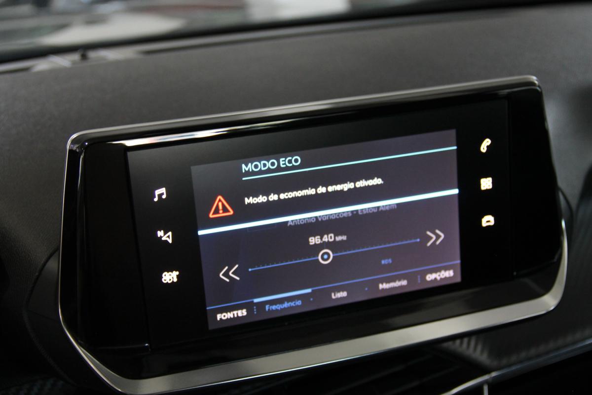 peugeot-2008-2021-gasolina-1199cc