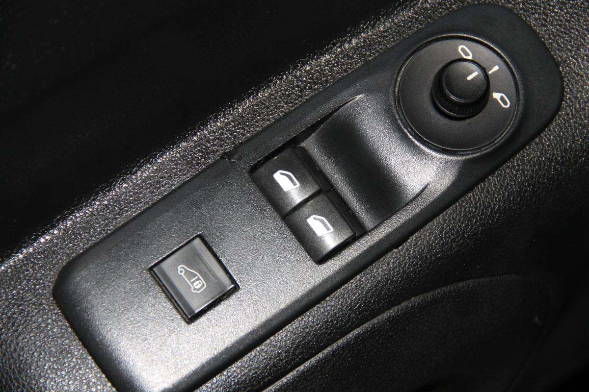 peugeot-partner-2019-diesel-1560cc
