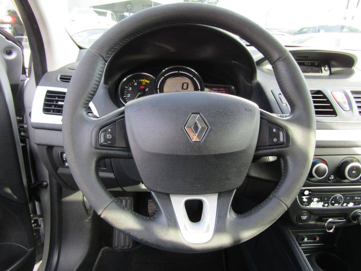 renault-megane-sport-tourer-2010-diesel-1461cc