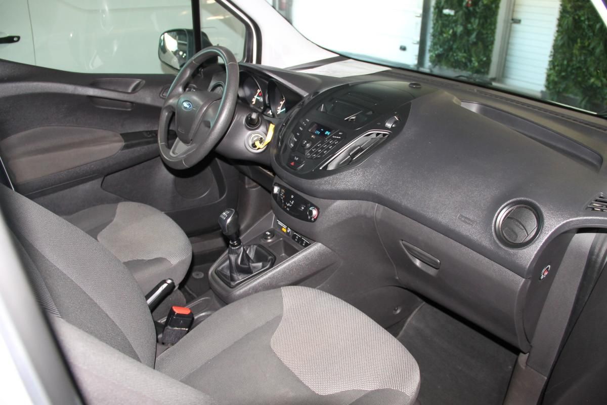 ford-tourneo-2019-gasolina-999cc