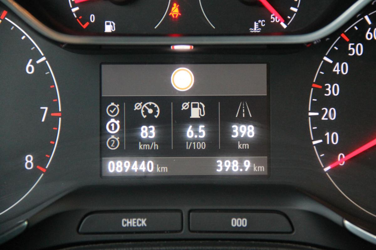 opel-crossland-2022-diesel-1499cc