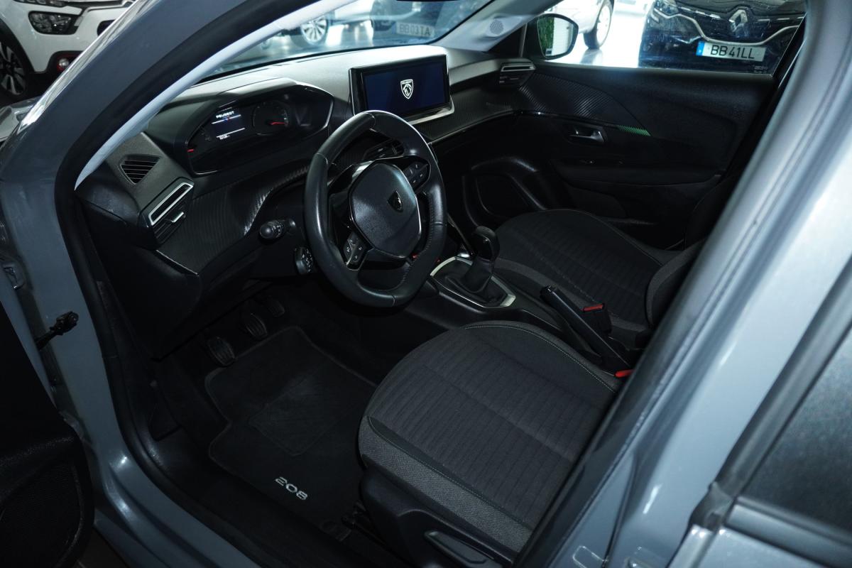 peugeot-208-2024-gasolina-1199cc