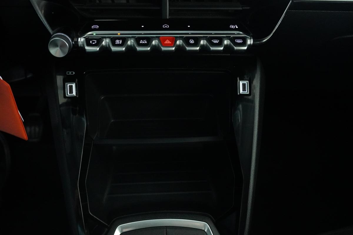 peugeot-208-2024-gasolina-1199cc
