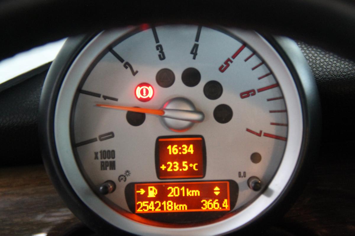 mini-cooper-2008-diesel-1560cc