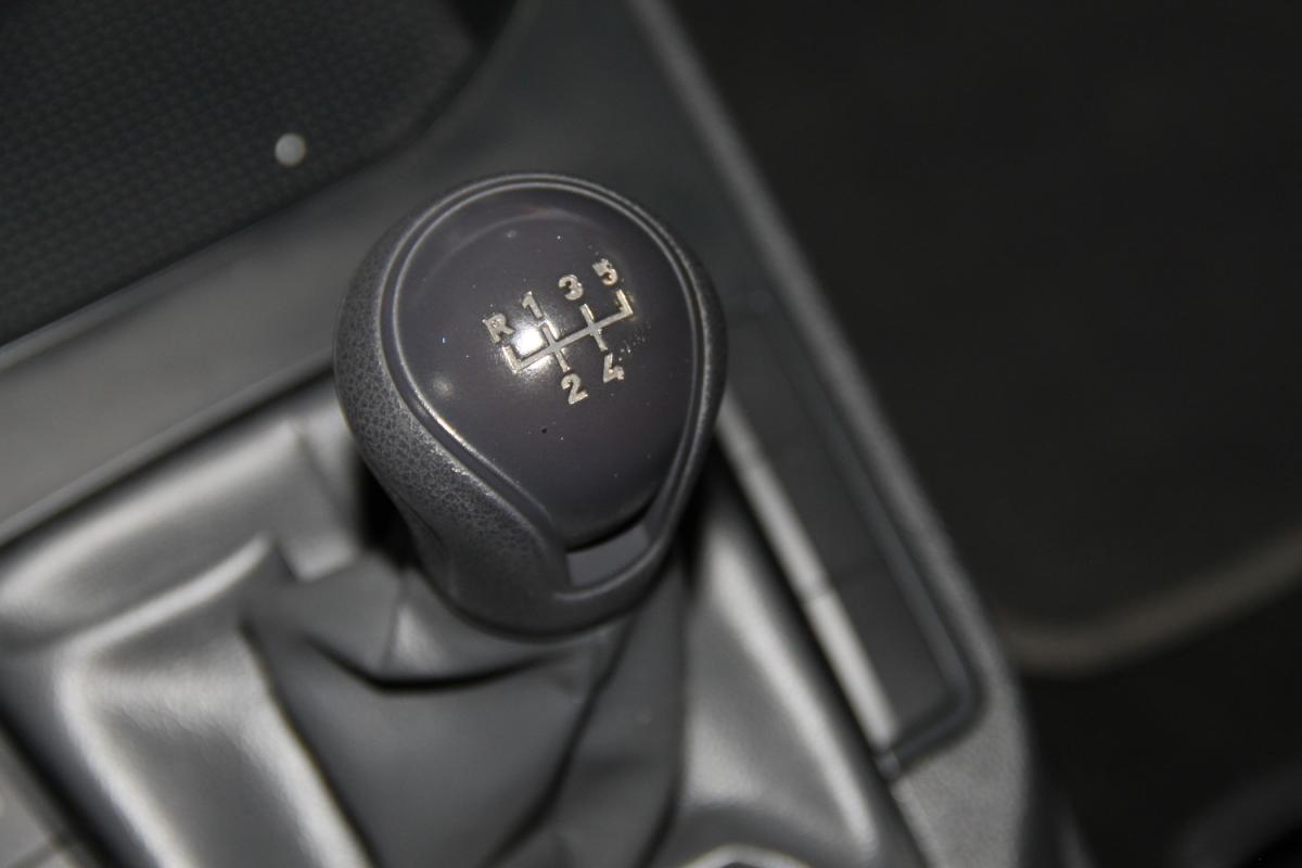 seat-ibiza-2023-gasolina-999cc