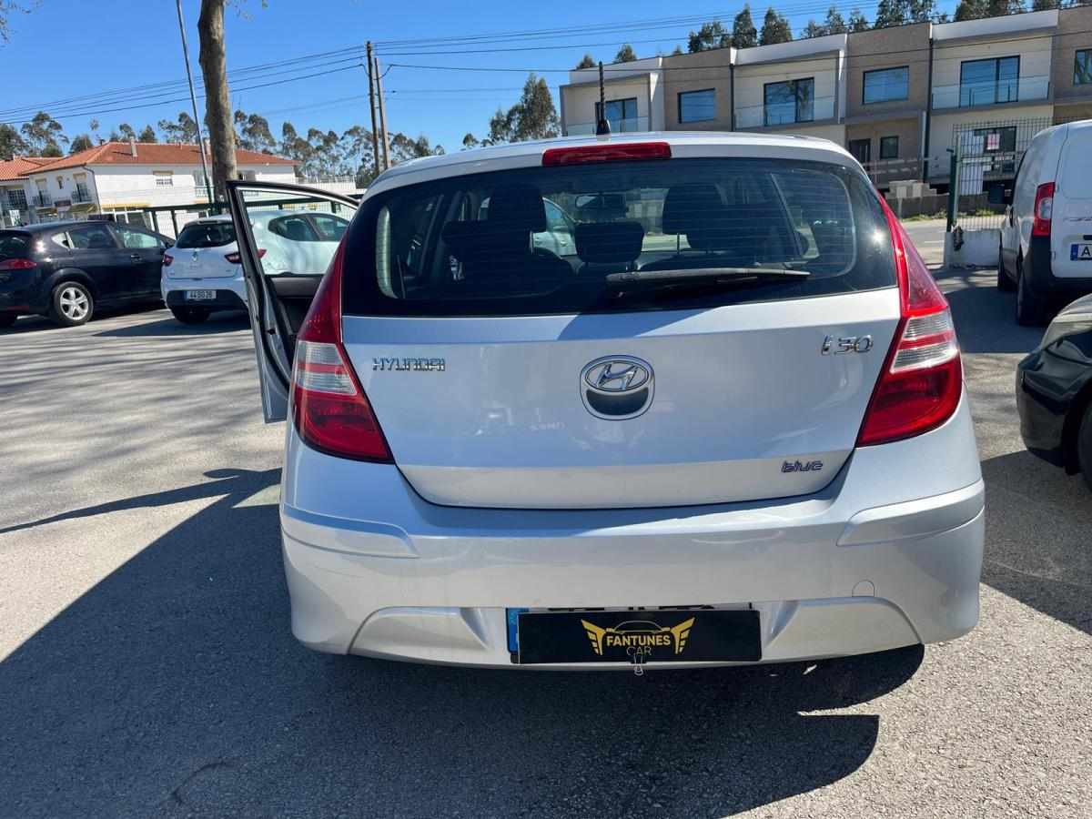 hyundai-i30-1-4-2010-gasolina-1396cc
