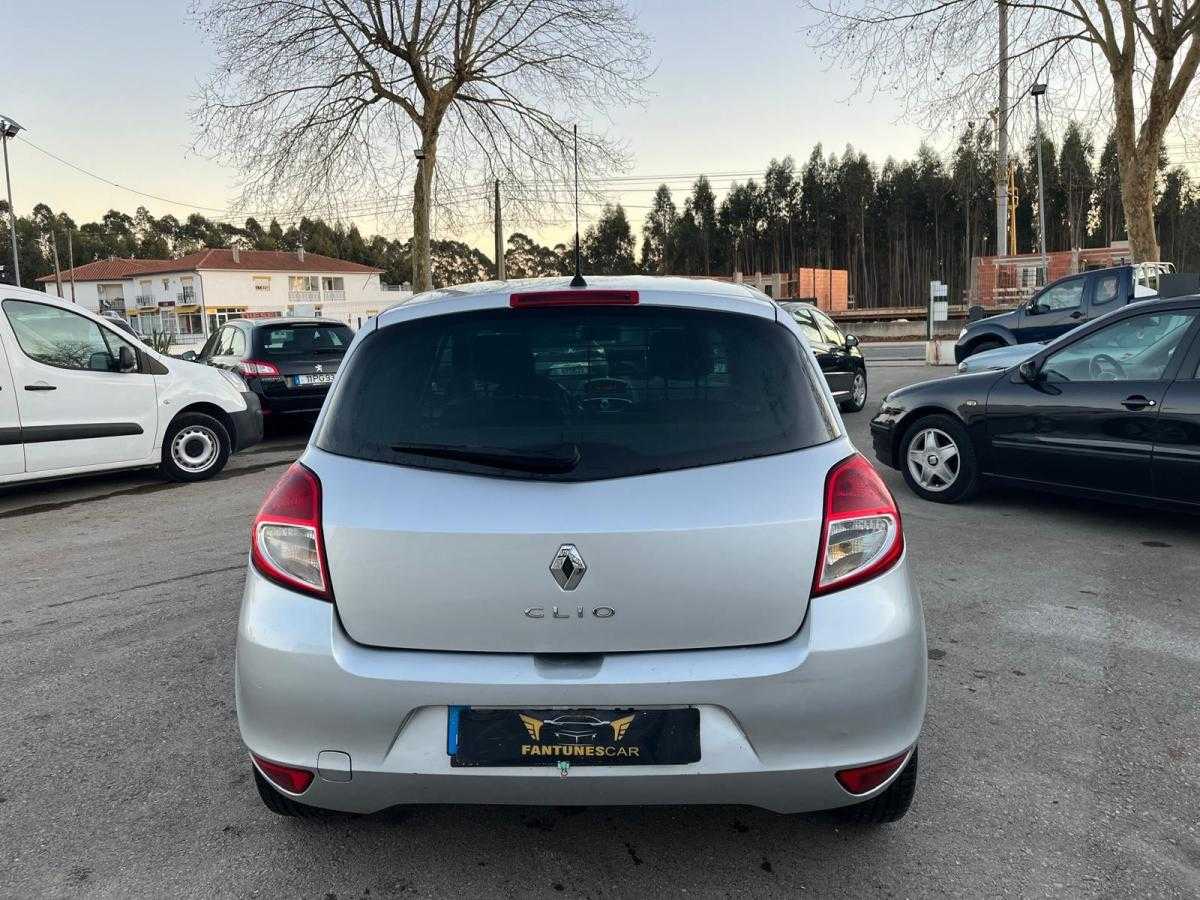 renault-clio-2010-diesel-1461cc