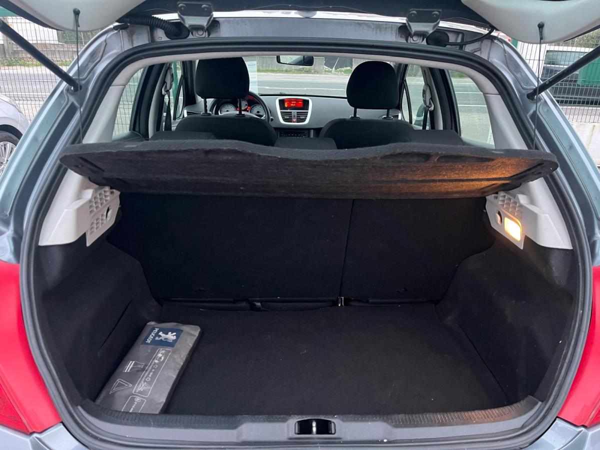 peugeot-207-1-6-hdi-fap-2010-diesel-1560cc