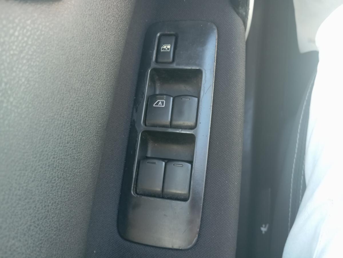 nissan-qashqai-2009-diesel-1461cc