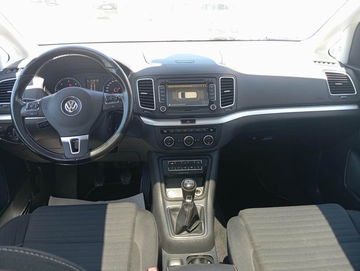 volkswagen-sharan-2015-diesel-1968cc