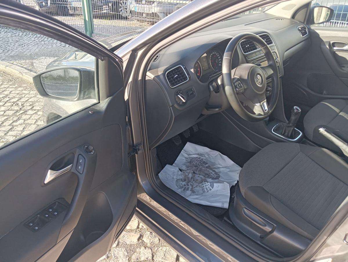 volkswagen-polo-2009-gasolina-1198cc