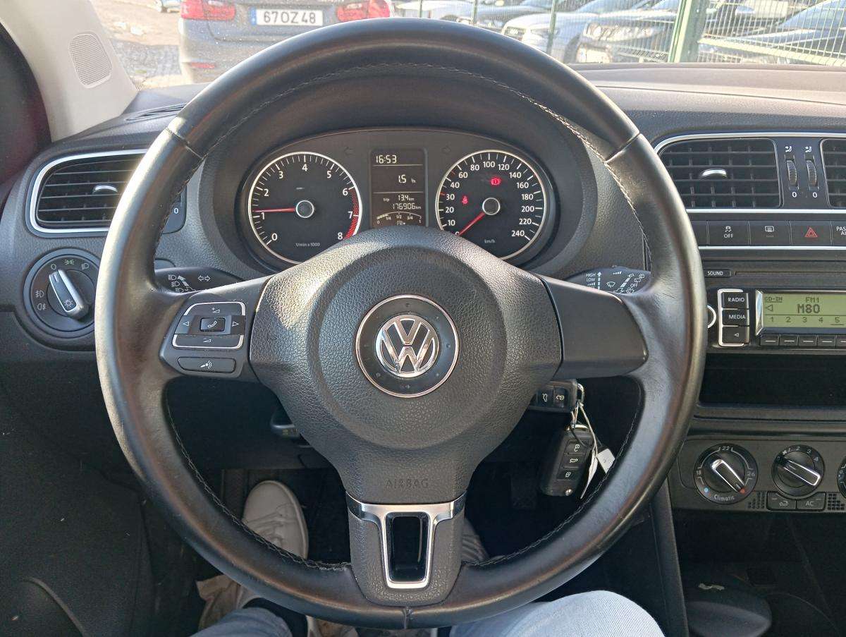 volkswagen-polo-2009-gasolina-1198cc