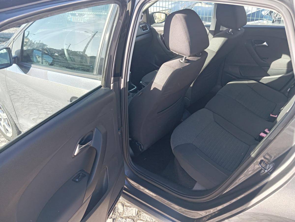 volkswagen-polo-2009-gasolina-1198cc