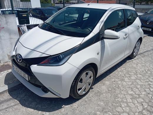 toyota-aygo-2018-gasolina-998cc