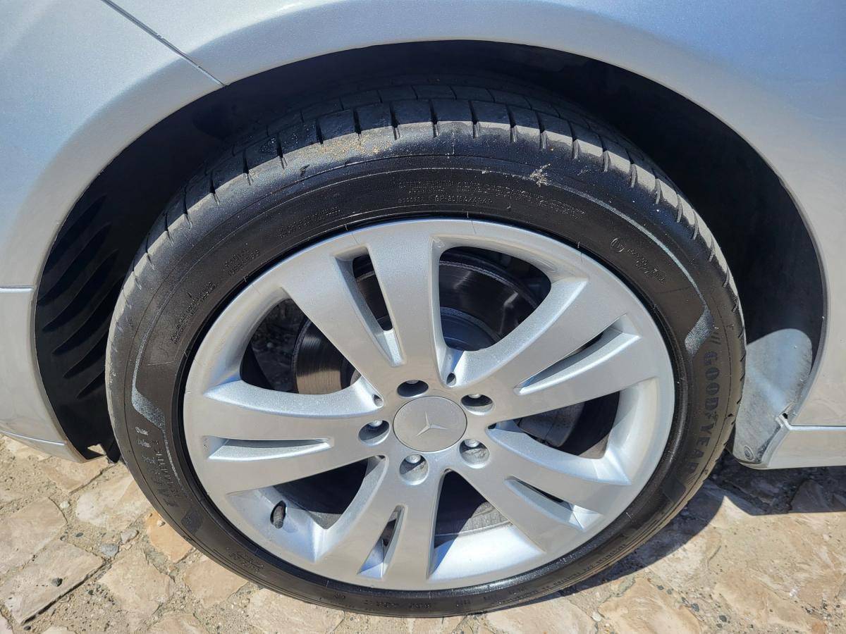 mercedes-benz-classe-c-2011-diesel-2143cc